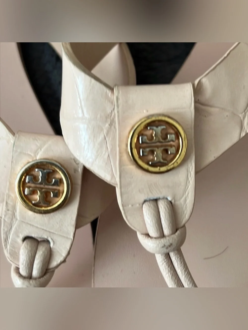 Tory Burch Blush Leather Thong Sandals with Gold Logo